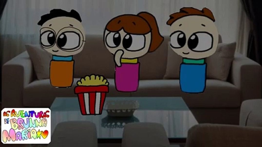 As aventuras de Brunna Maria|Assistindo filme de terror